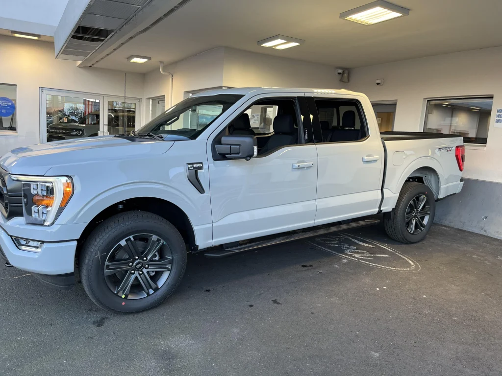 Ford Avalanche Paint Code
