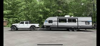 what size travel trailer can a f150 pull